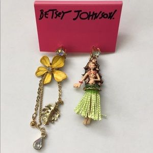 Betsey Johnson Hula Dancer Earrings